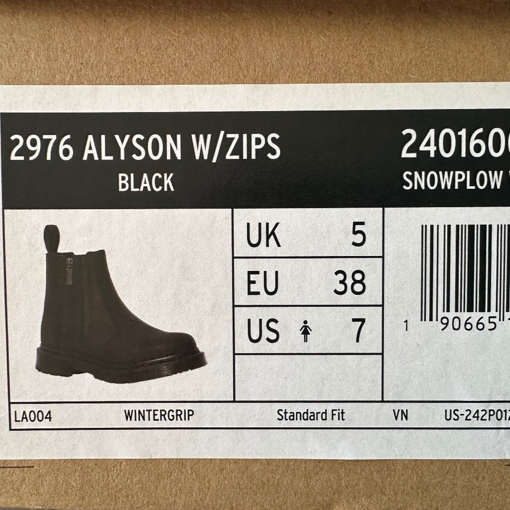 Dr. Martens 2976 Alyson w/zips US size 7, EU38, UK 5 - Picture 2 of 6